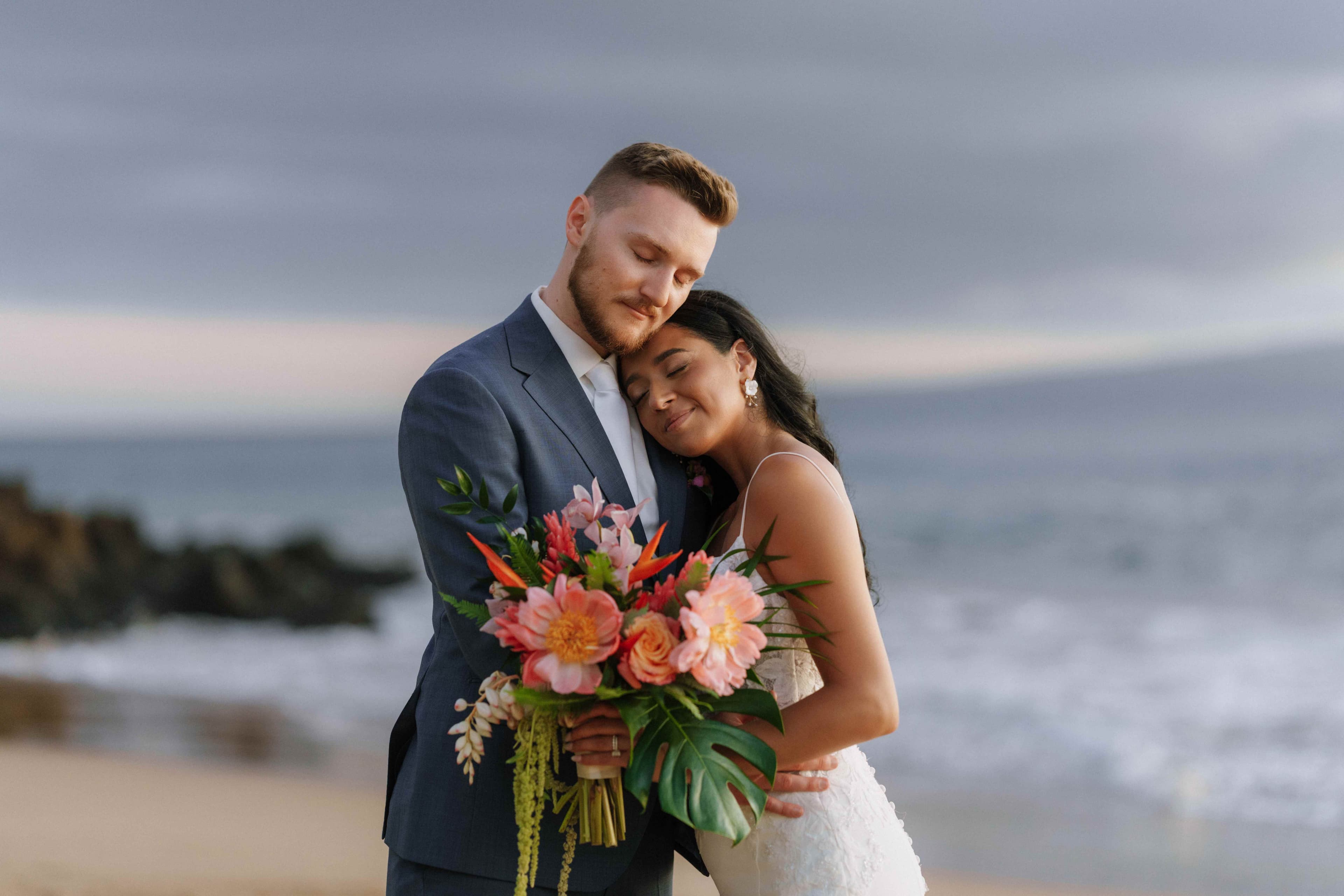Kaanapali Beach Wedding: Insider Tips for Maui's Iconic Beach